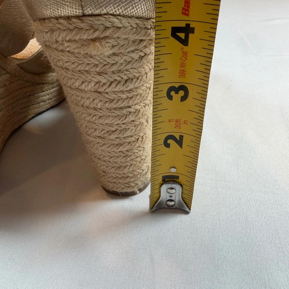 Michael Kors Gold Danita Metallic Leather Front Zip Espadrille Wedge Sandals 10M